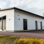 Bred limträpanel Vaara Nordic Wide 28x277 UTW