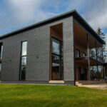 Behdandlad ytterpanel för ytterväg